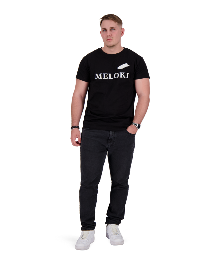 Schwarzes T-Shirt mit weissem Farbfleck von MELOKI - unterstützt Joel Kinderspitex, modisch, zeitlos und aus umweltfreundlicher Bio-Baumwolle mit Stickerei